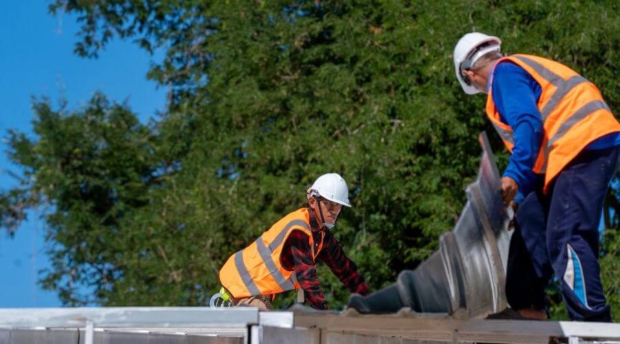 Professional new roof installation services in Lachine, MI
